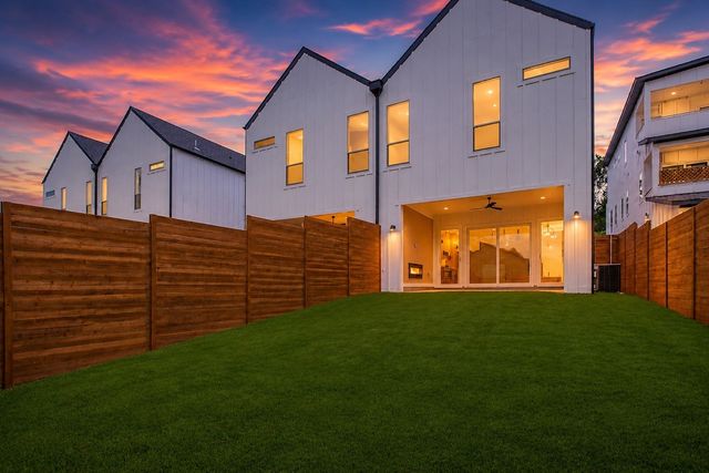 1845 Pollard Street, Dallas, TX 75208