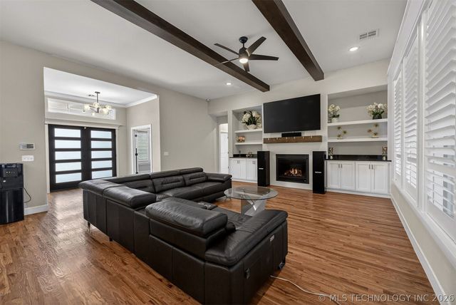 8202 N 150th East Avenue, Owasso, OK 74055
