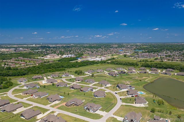 8202 N 150th East Avenue, Owasso, OK 74055