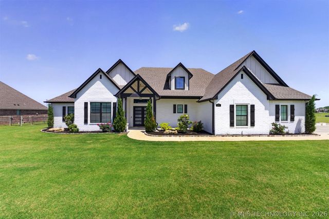 8202 N 150th East Avenue, Owasso, OK 74055