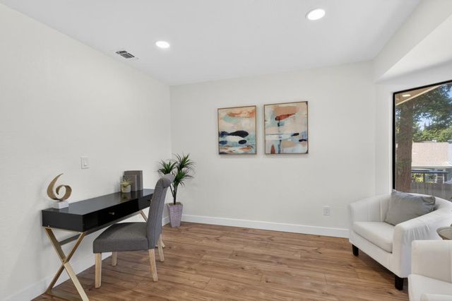 7001 Fall Way, Elk Grove, CA 95758