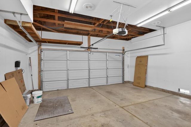 7001 Fall Way, Elk Grove, CA 95758