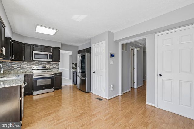 2069 PARK TRAIL RD, Baltimore, MD 21244