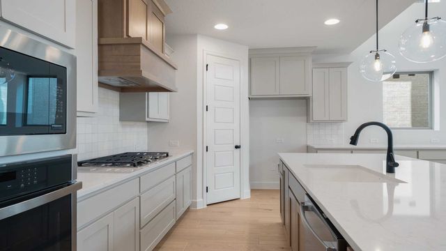 3124 Chinaberry Street, Celina, TX 75009