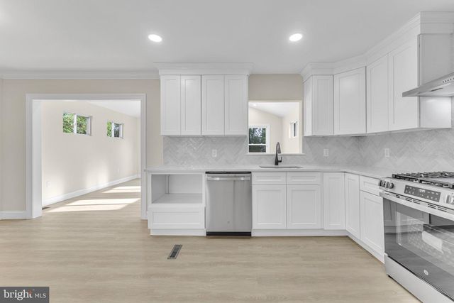 1869 MONARCH LN, Vineland, NJ 08361