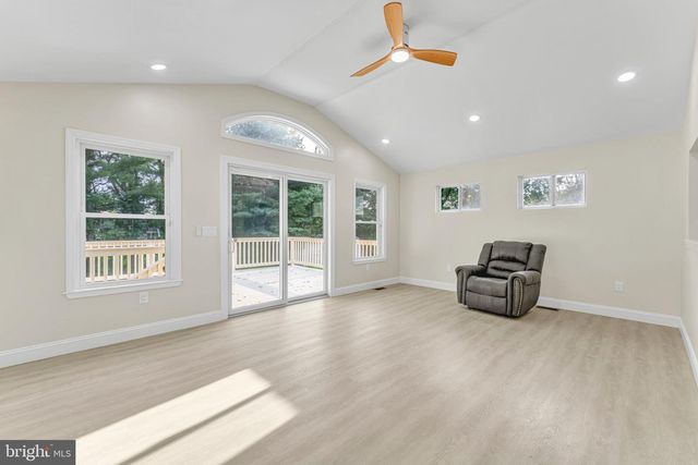 1869 MONARCH LN, Vineland, NJ 08361