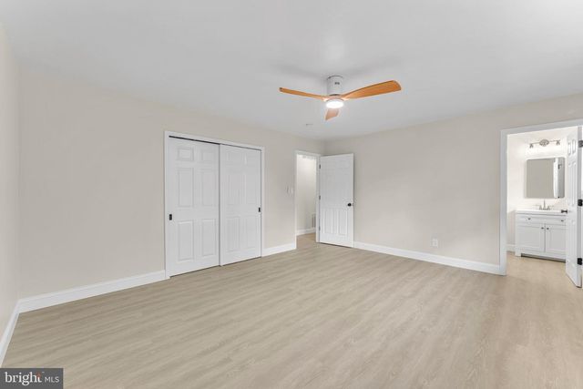 1869 MONARCH LN, Vineland, NJ 08361