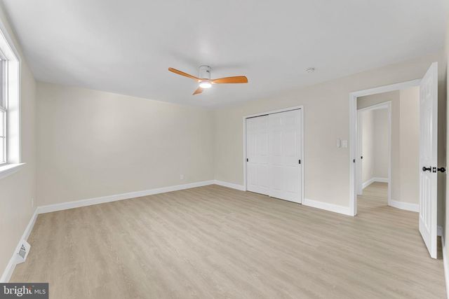 1869 MONARCH LN, Vineland, NJ 08361