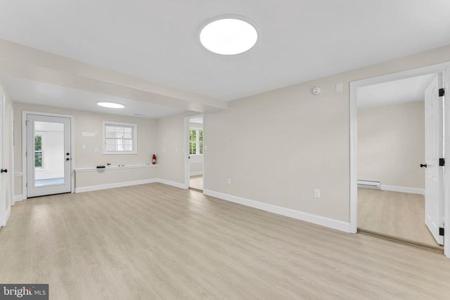 1869 MONARCH LN, Vineland, NJ 08361