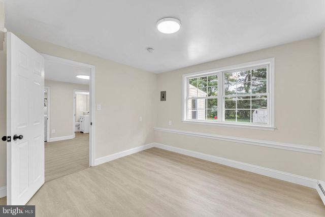 1869 MONARCH LN, Vineland, NJ 08361