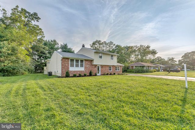 1869 MONARCH LN, Vineland, NJ 08361