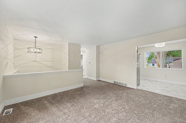 39721 Camp Street, Harrison Charter Township, MI 48045