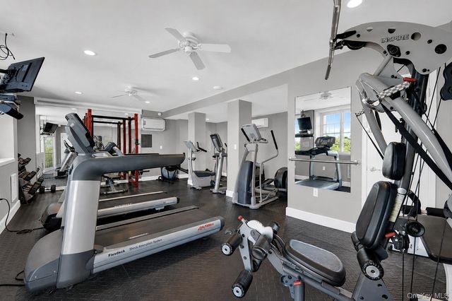 585 Dune Road A-21, Westhampton Beach, NY 11978