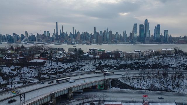 407 PARK AVE, Weehawken, NJ 07086