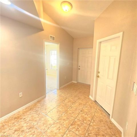 1004 SE 24th AVE, Cape Coral, FL 33990