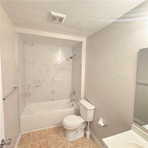 1004 SE 24th AVE, Cape Coral, FL 33990