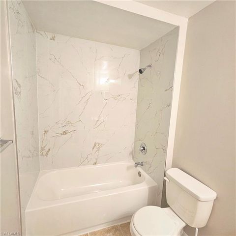 1004 SE 24th AVE, Cape Coral, FL 33990