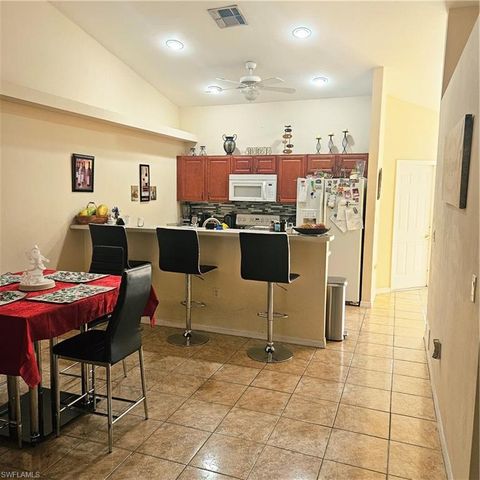 1004 SE 24th AVE, Cape Coral, FL 33990