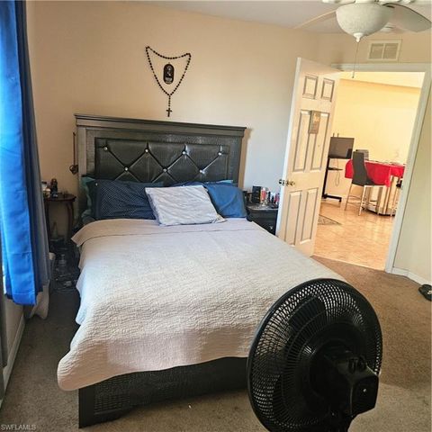 1004 SE 24th AVE, Cape Coral, FL 33990