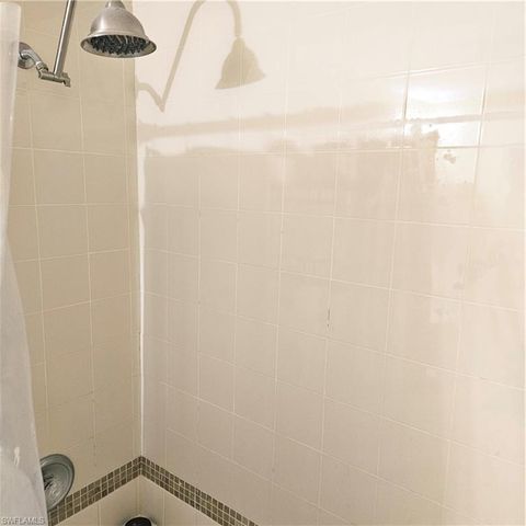 1004 SE 24th AVE, Cape Coral, FL 33990