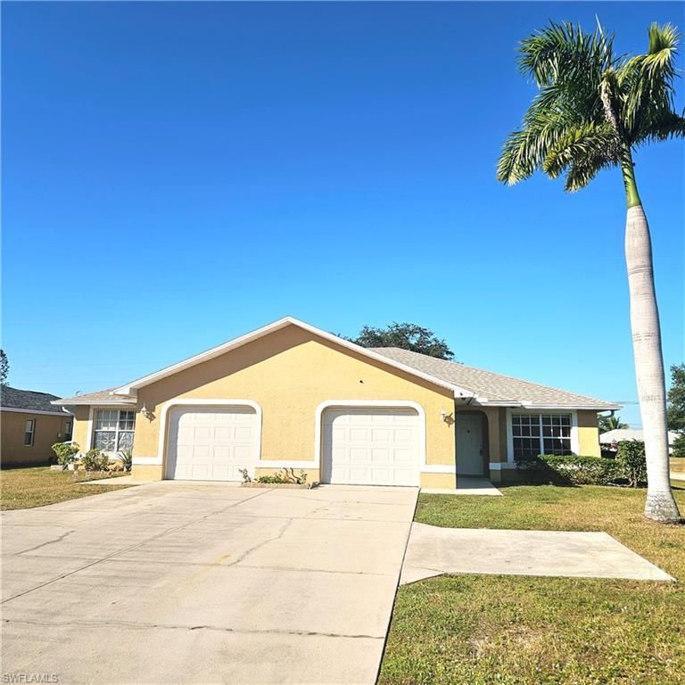 1004 SE 24th AVE, Cape Coral, FL 33990