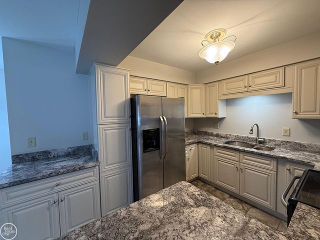 19207 29 Mile Road, Ray Twp, MI 48096