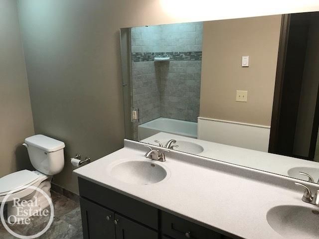 19207 29 Mile Road, Ray Twp, MI 48096