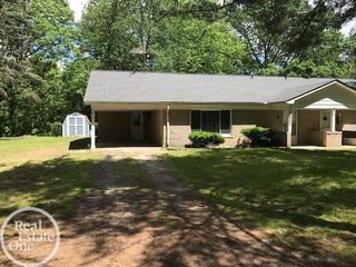 19207 29 Mile Road, Ray Twp, MI 48096
