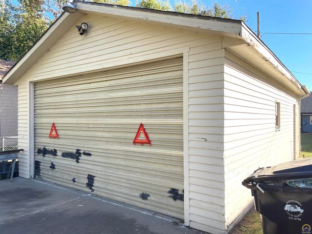 308 S Beaubein ST, Silver Lake, KS 66539