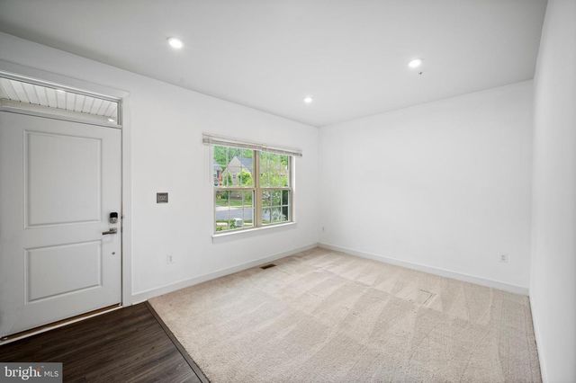 8225 E BRANCH DR, Brandywine, MD 20613