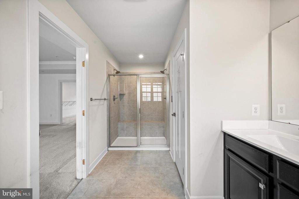 Image 17 of property listing at 8225 E BRANCH DR, Brandywine, MD 20613
