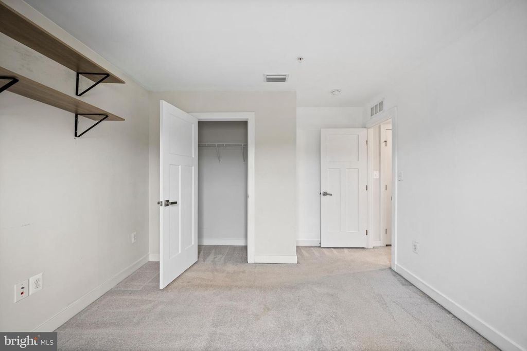 Image 21 of property listing at 8225 E BRANCH DR, Brandywine, MD 20613