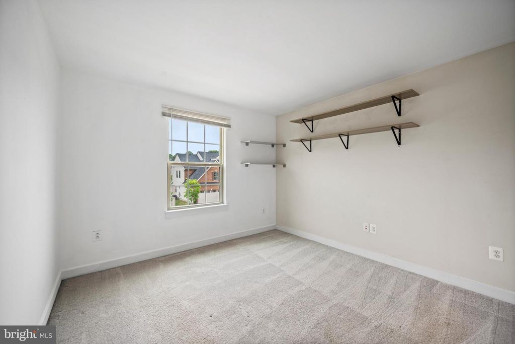 Image 22 of property listing at 8225 E BRANCH DR, Brandywine, MD 20613