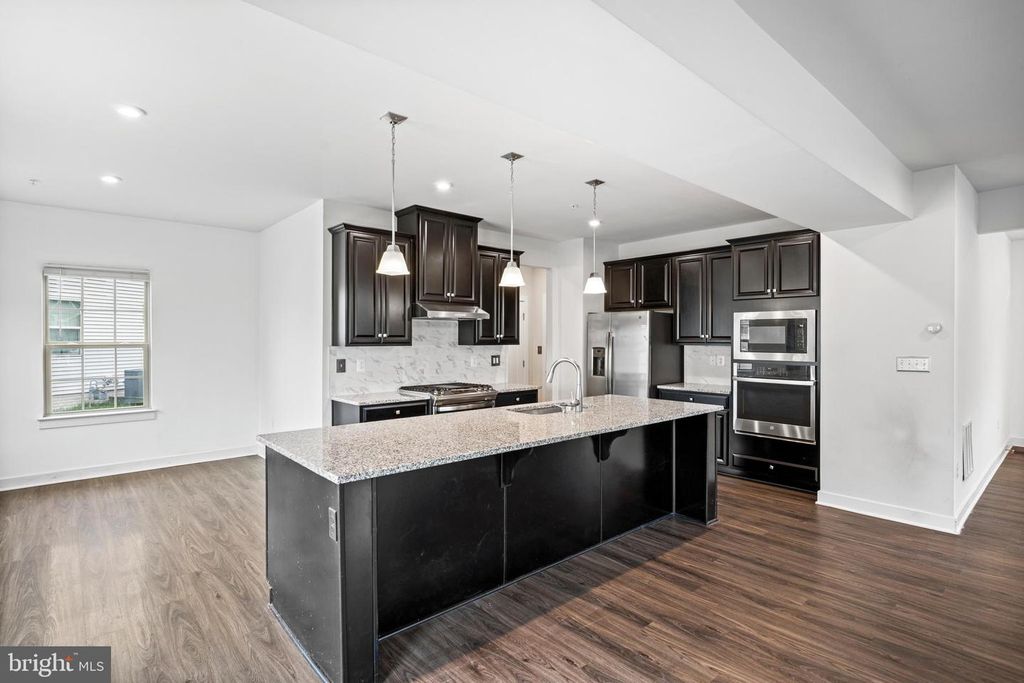 Image 3 of property listing at 8225 E BRANCH DR, Brandywine, MD 20613