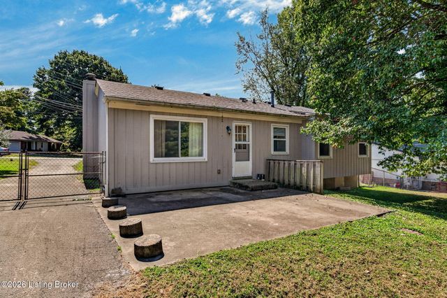 6705 Robin Rd, Crestwood, KY 40014
