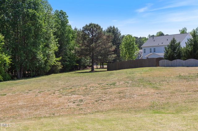 613 Golden Plum Lane, Zebulon, NC 27597