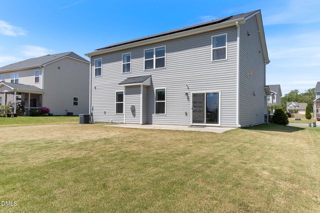 613 Golden Plum Lane, Zebulon, NC 27597