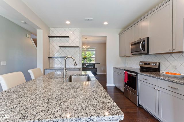613 Golden Plum Lane, Zebulon, NC 27597