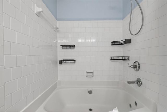 5205 Maltdie Court, Sugar Hill, GA 30518