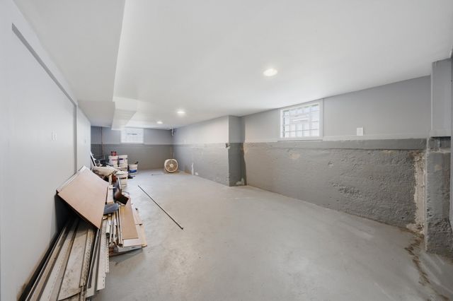 311 W 107th Street, Chicago, IL 60628