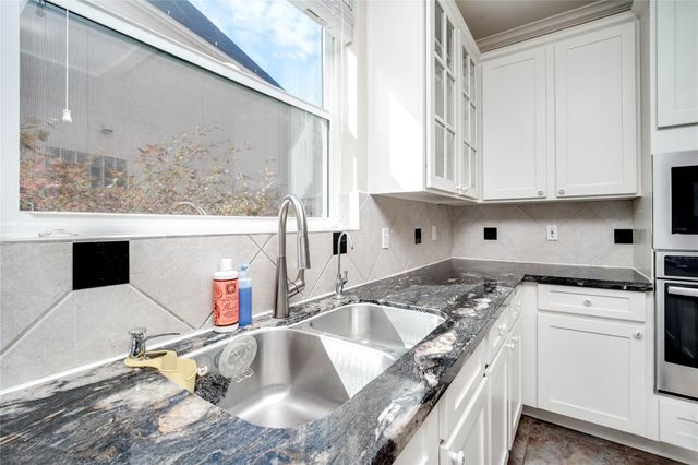 3135 Old Masters Drive, Sugar Land, TX 77479