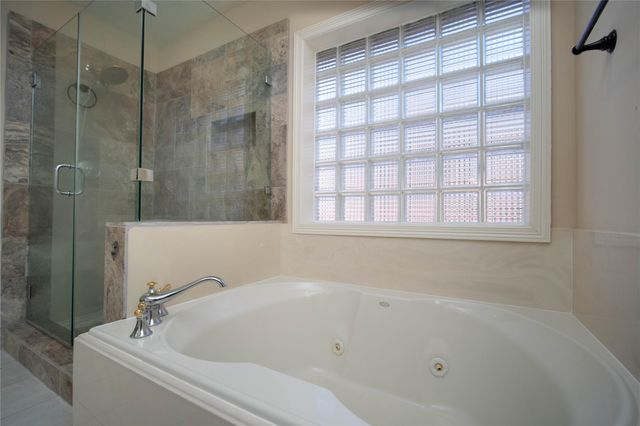 3135 Old Masters Drive, Sugar Land, TX 77479