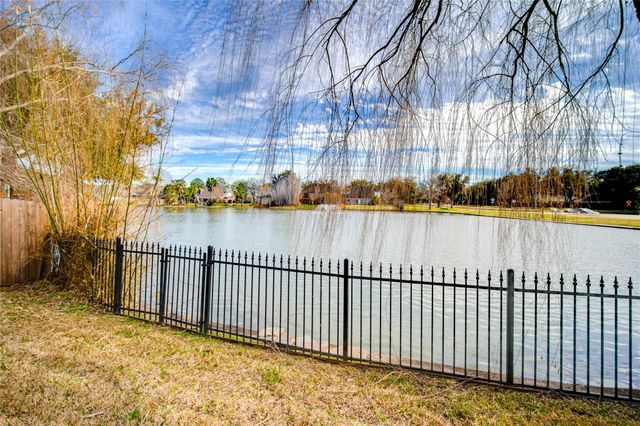 3135 Old Masters Drive, Sugar Land, TX 77479