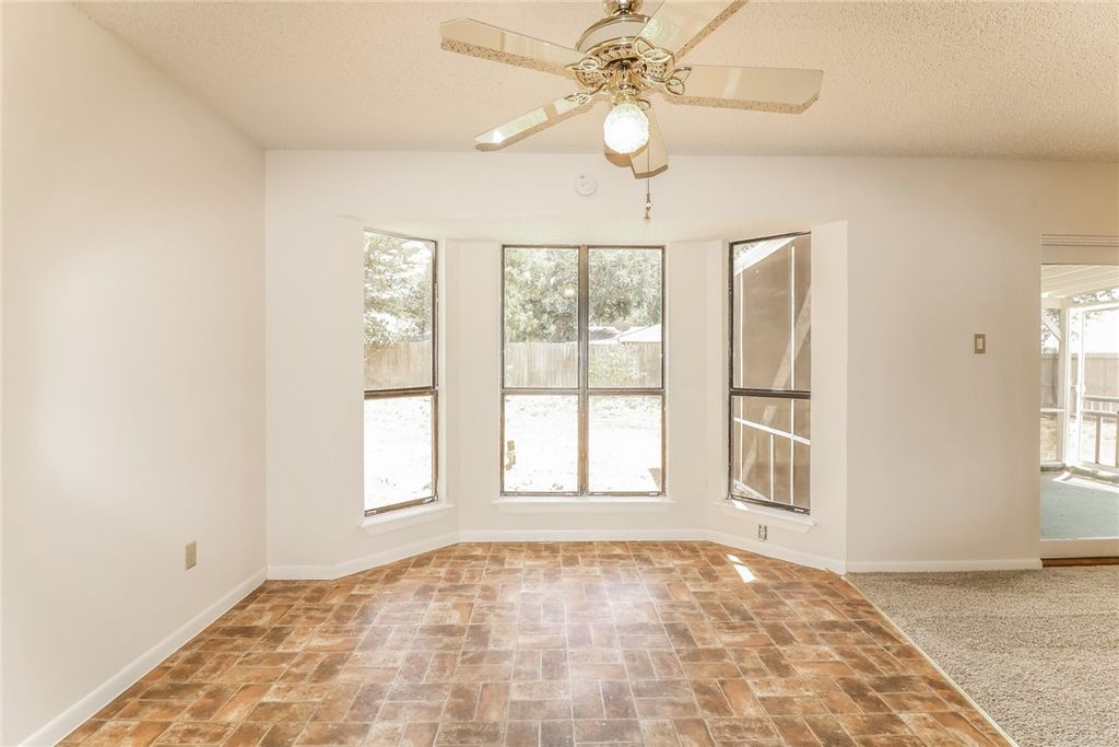 3349 Celon Dr, Corpus Christi, TX 78418 — photo 3