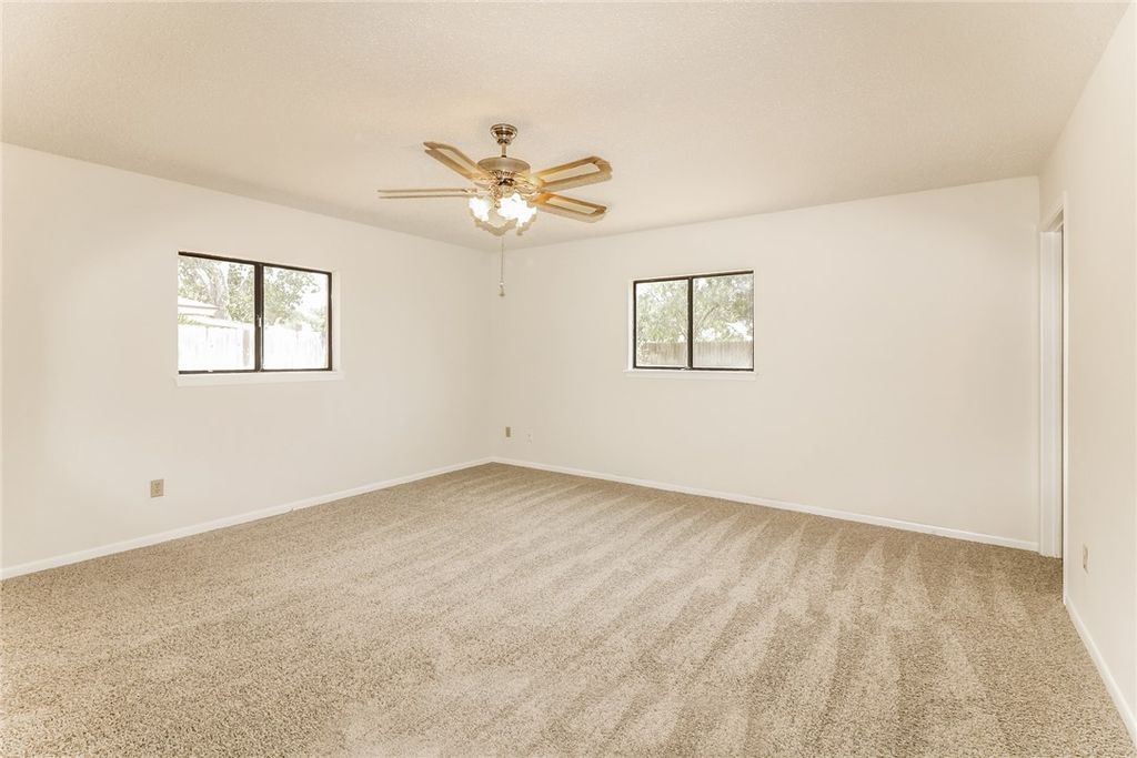 3349 Celon Dr, Corpus Christi, TX 78418 — photo 4