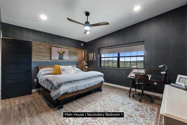 11104 Trails End RD, Leander, TX 78641