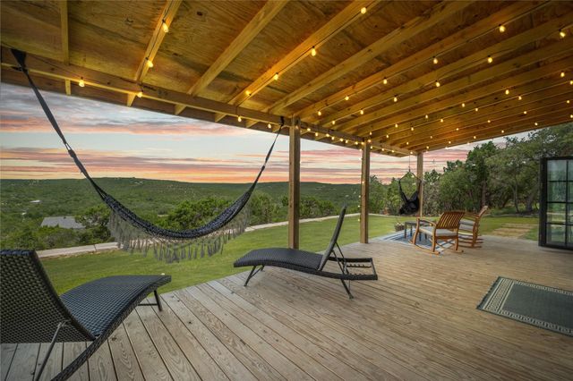 11104 Trails End RD, Leander, TX 78641