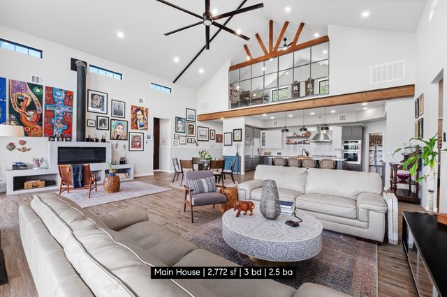 11104 Trails End RD, Leander, TX 78641