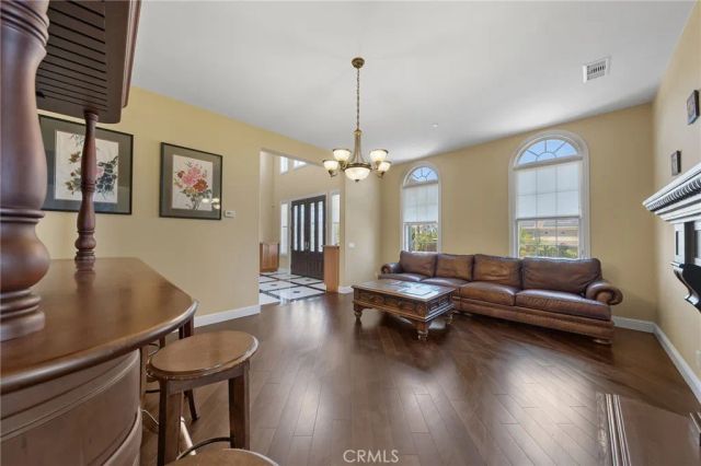 1150 Sandra, Corona, CA 92881