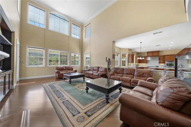 1150 Sandra, Corona, CA 92881